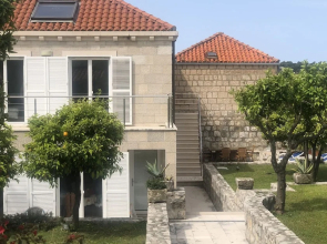 Apartment For 22 Pax In Cavtat