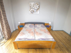 Popa Apartment