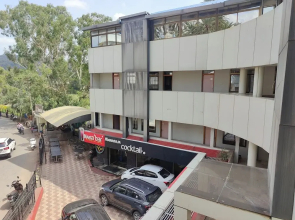 Hotel Maharaja