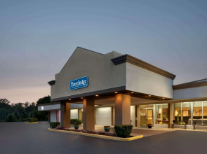 Travelodge by Wyndham Zanesville