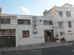 Hotel San Luis Plaza