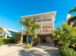 Ocean Sunset Apartment 5