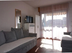 Bright Studio For 4 People With Swimming Pool