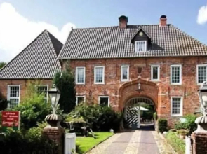 Burghotel Beningaburg