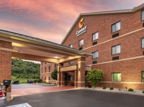 Comfort Inn & Suites Lawrenceburg