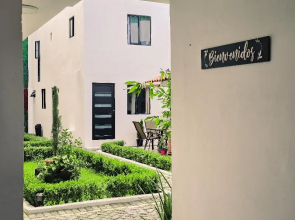 Hotel Bungalows Casa Blanca