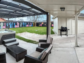 Vibrant Getaway Say Hello to the Best of Houston