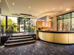 Burvale Hotel