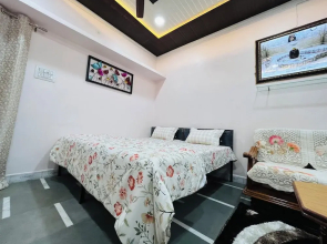 Shrilok Kutir