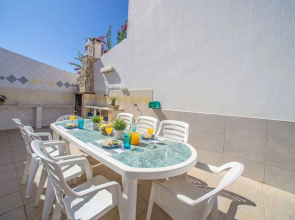 House Arlindo Manta Rota