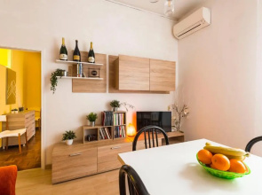 Elly's House