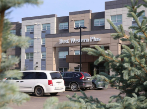Best Western Plus Sawridge Suites
