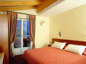 Hotel Des Alpes