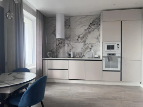 Апартаменты на улице Короленко 28