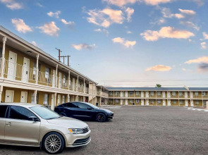 Super 8 By Wyndham Blythe