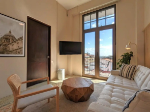 w Artistic 1BR in Casco Viejo