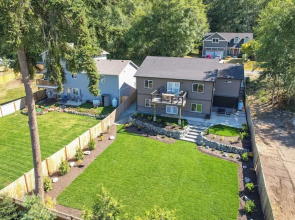 Twin Oaks Retreat by Avantstay Mins to Freeland