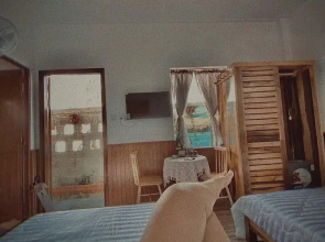 Sea-breeze homestay