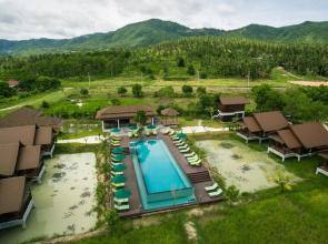 Farmer's Boutique Resort
