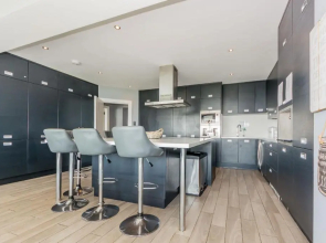 Ocean View,Kinsale, Exquisite holiday homes, sleeps 22