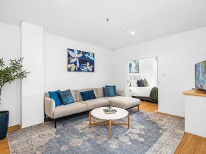 Newly Renovated 1bdr in the CBD