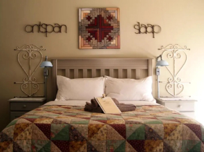 Homestead Guesthouse and Coffee Shoppe