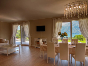 Villa Mirage