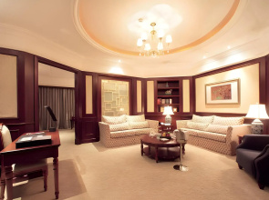 Sky Fortune Boutique Hotel