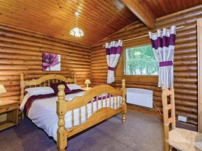 Penllwyn Lodges