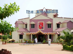 The Amrapalli Resort