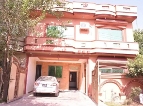 Redbury Guesthouse