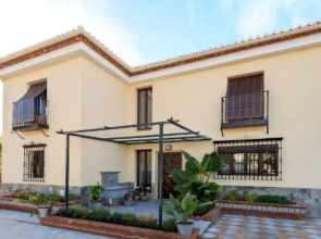 Bonita casa en Barrio de Monachil