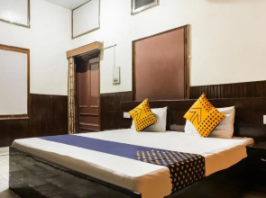 Hotel Bluebarry By OYO Rooms