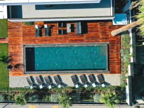 Beautiful Home in Kastel Stari with Hot Tub, Sauna & Outdoor Swimming Pool