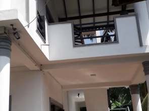Royal Beach Villa
