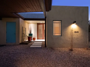 Casa Godzilla - Atomic Style in the Heart of Santa Fe