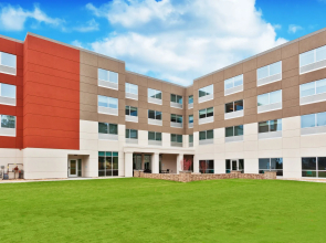 Holiday Inn Express & Suites Cartersville by IHG