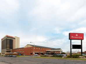 Ramada Topeka Downtown Hotel and Convention Center