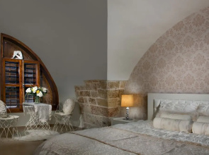 Lighthouse suite