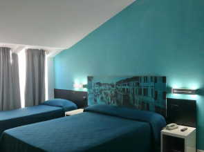 Hotel Mondial