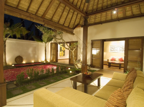 Ellora Villas