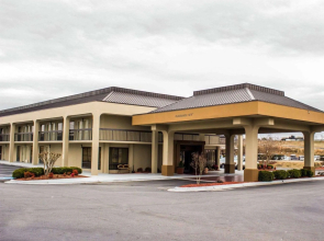 Quality Inn Roanoke near Lake Gaston