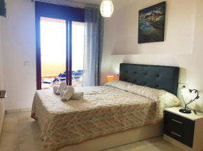 La Cala Azul - 1 bedroom apartment with big terrace over looking La cala de Mijas and sea views