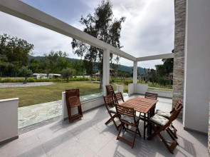 Luxury Rental Villa for 14 People