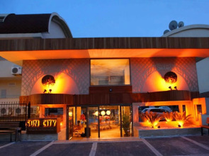 Sun City Apartments & Hotel