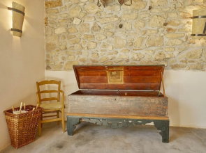 Casale Monte Kronio by Wonderful Italy