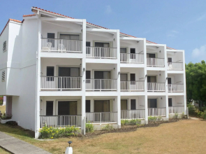 Allamanda Beach Hotel