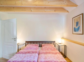 Tranquil Holiday Home in Winsen near River