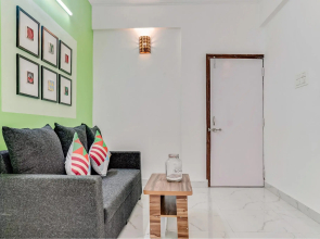 OYO Home 41365 Dazzling Stay