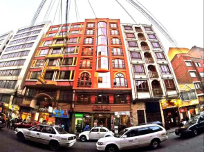 Las Brisas Centro Hotel